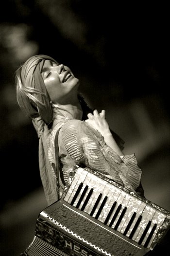 Фото - Айя Терауда: 350x526 / 37 Кб