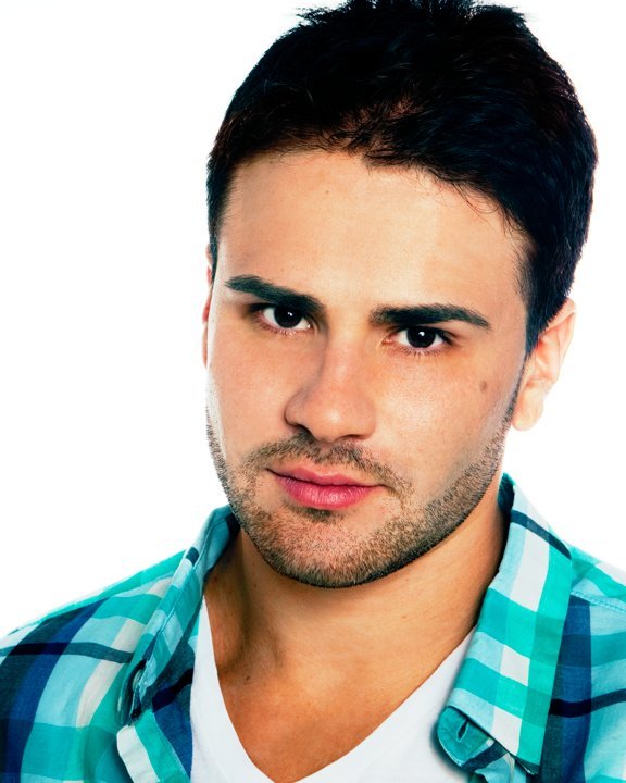 Фото - Gabriel Furman: 576x720 / 66 Кб