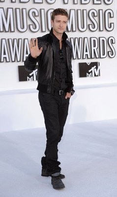 Фото - Джастин Тимберлейк: 238x400 / 20 Кб