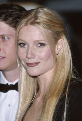 Фото - Гвинет Пэлтроу: 273x400 / 21 Кб