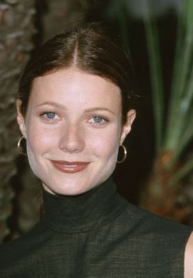 Фото - Гвинет Пэлтроу: 277x400 / 15 Кб