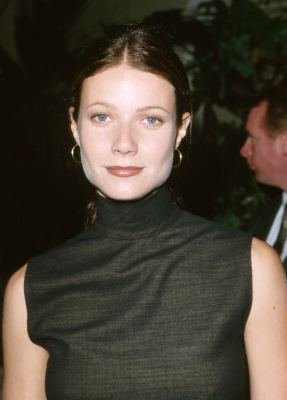 Фото - Гвинет Пэлтроу: 287x400 / 16 Кб