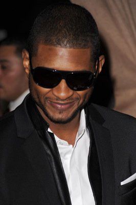 Фото - Ашер Рэймонд: 266x400 / 17 Кб