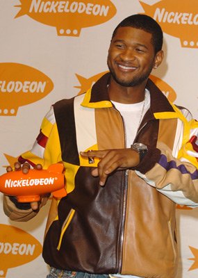 Фото - Ашер Рэймонд: 285x400 / 30 Кб