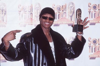 Фото - Ашер Рэймонд: 400x265 / 23 Кб