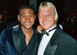 Фото - Ашер Рэймонд: 320x228 / 16 Кб