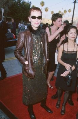 Фото - Энни Ленокс: 262x400 / 23 Кб