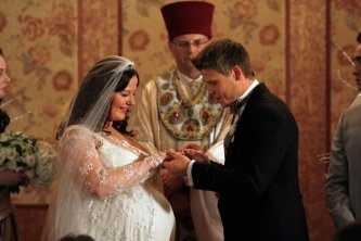 Фото - Сюзанна Шадковски: 333x222 / 18 Кб