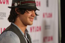 Фото - Стивен Р. МакКуин: 267x178 / 10 Кб