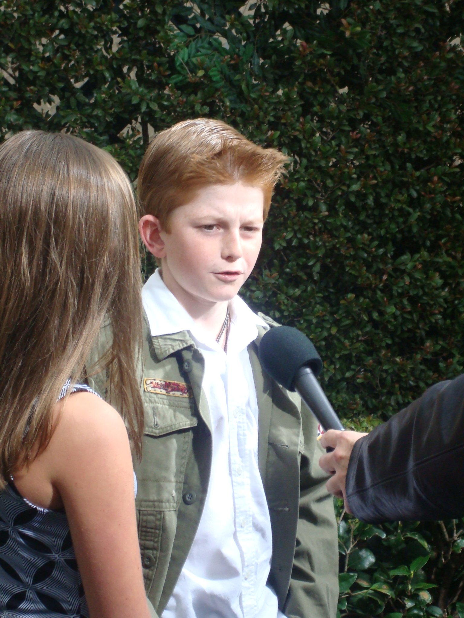 Фото - Зейн Хьюетт: 1536x2048 / 435 Кб