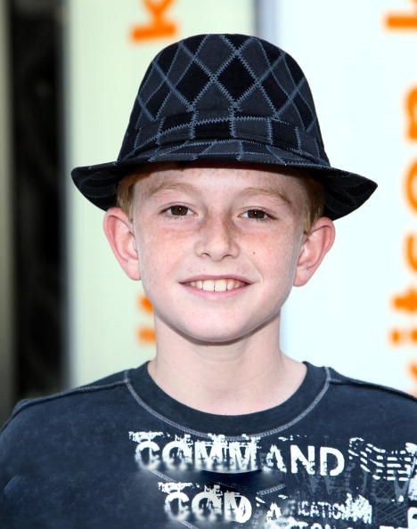 Фото - Зейн Хьюетт: 468x594 / 46 Кб