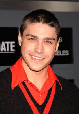 Фото - Логан Хаффман: 279x400 / 20 Кб