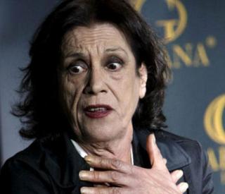 Фото - Тереле Павес: 320x275 / 12.57 Кб