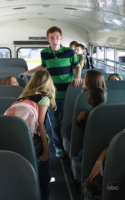 Фото - Джошуа Логан Мур: 400x640 / 45 Кб