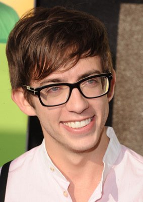 Фото - Кевин МакХэйл: 284x400 / 23 Кб