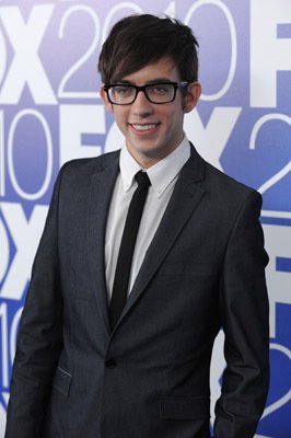 Фото - Кевин МакХэйл: 266x400 / 20 Кб