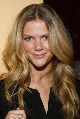 Фото - Бруклин Декер: 267x400 / 27 Кб