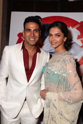 Фото - Дипика Падукон: 267x400 / 25 Кб