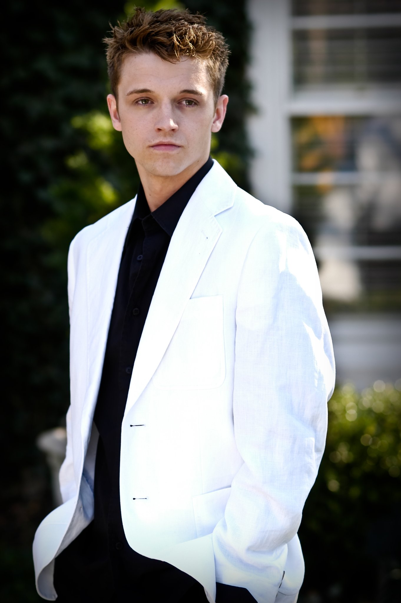 Фото - Nick Grosvenor: 1362x2048 / 197 Кб