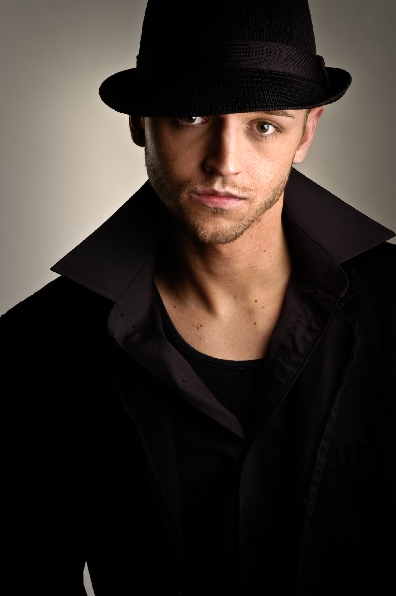 Фото - Nick Grosvenor: 1362x2048 / 158 Кб