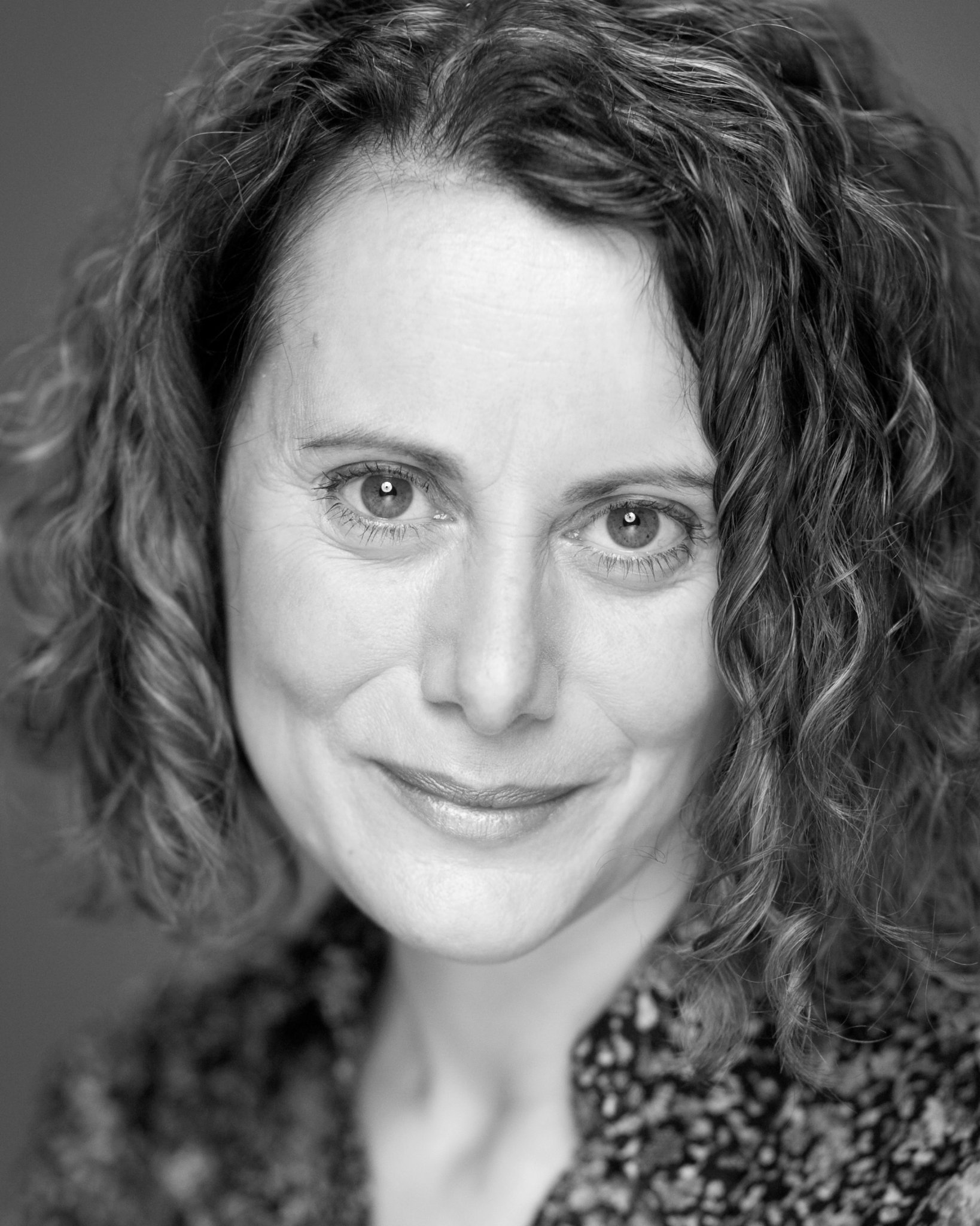 Фото - Ruth Curtis: 1638x2048 / 444 Кб