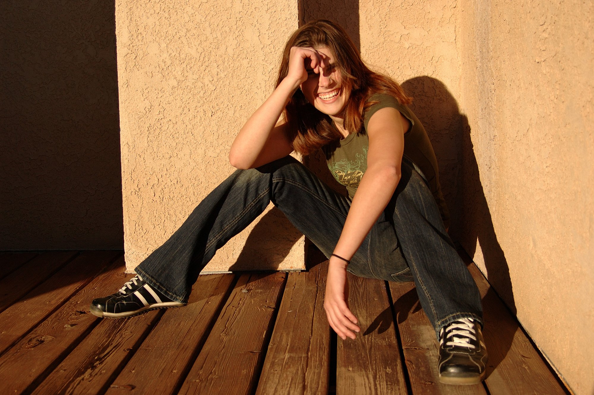 Фото - Jera Askey: 2000x1330 / 572 Кб