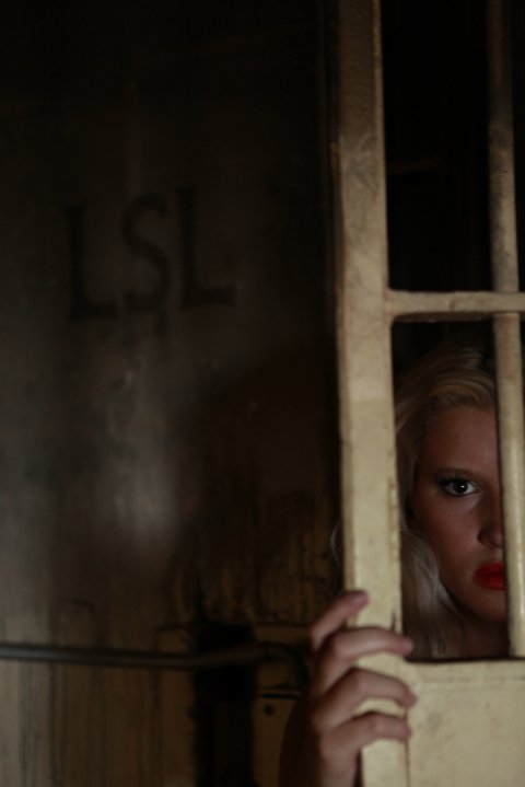 Фото - Хейли Дерриберри: 480x719 / 25 Кб