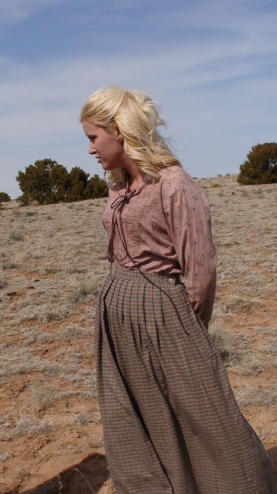 Фото - Хейли Дерриберри: 405x720 / 59 Кб