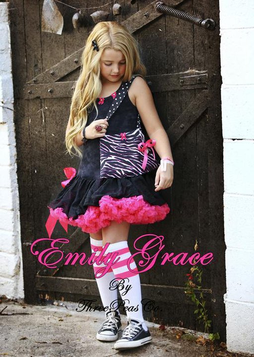 Фото - Emily Grace Reaves: 512x720 / 99 Кб