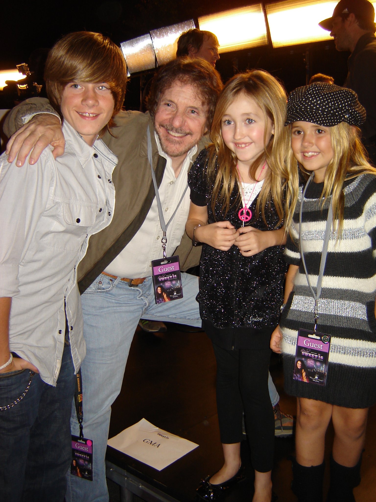 Фото - Emily Grace Reaves: 1536x2048 / 479 Кб