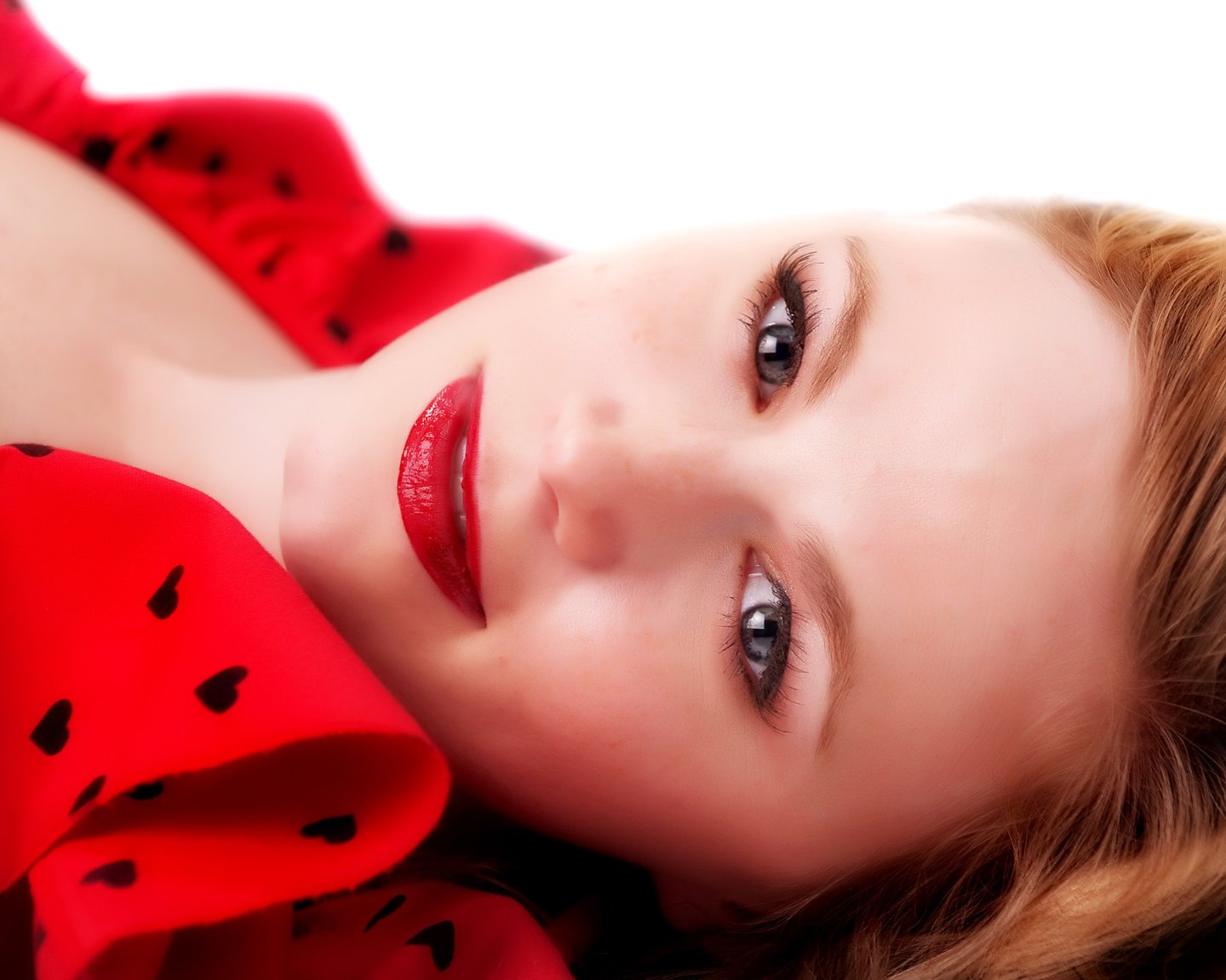 Фото - Джессика Камерон: 1440x1152 / 147 Кб