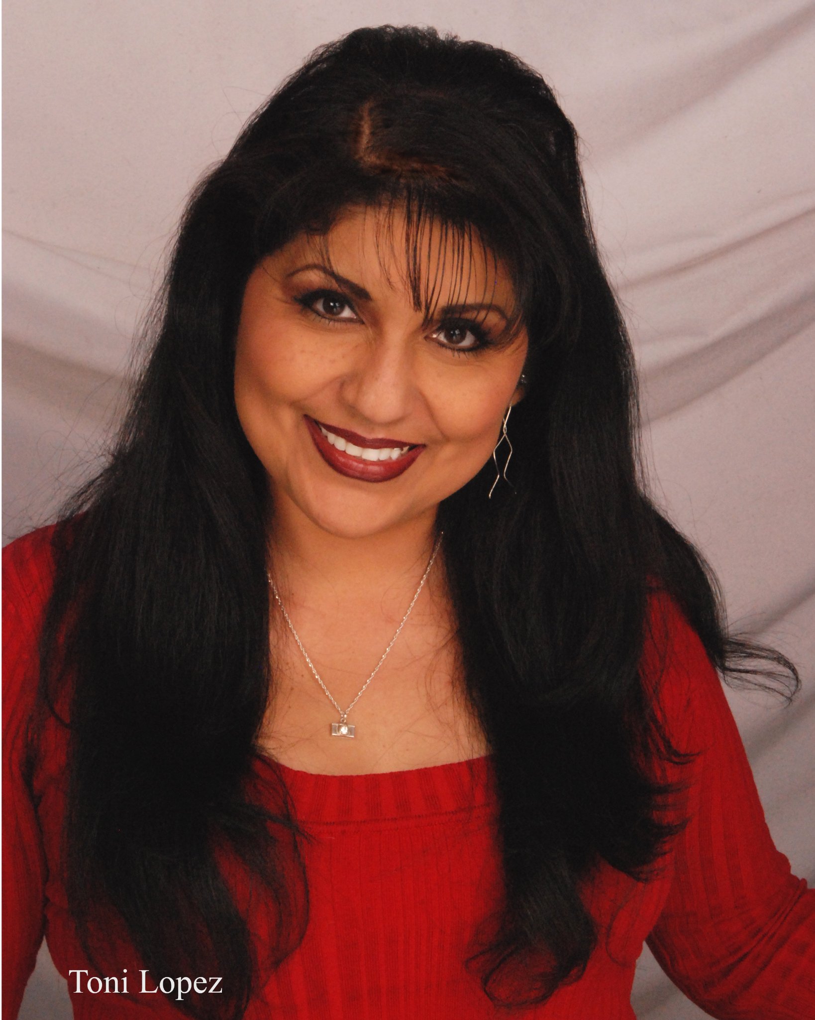 Фото - Тони Мари Лопез: 1638x2048 / 367 Кб