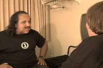 Фото - Shawn C. Phillips: 358x238 / 14 Кб