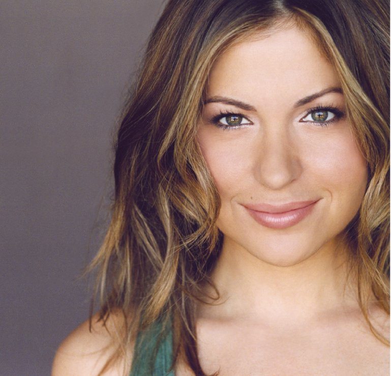 Фото - Николь Зиоли: 769x739 / 88 Кб