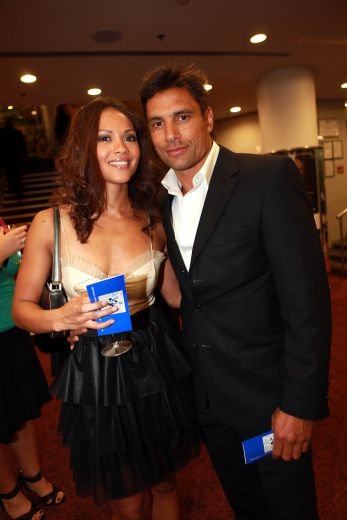 Фото - Лесли-Энн Брандт: 347x520 / 27 Кб