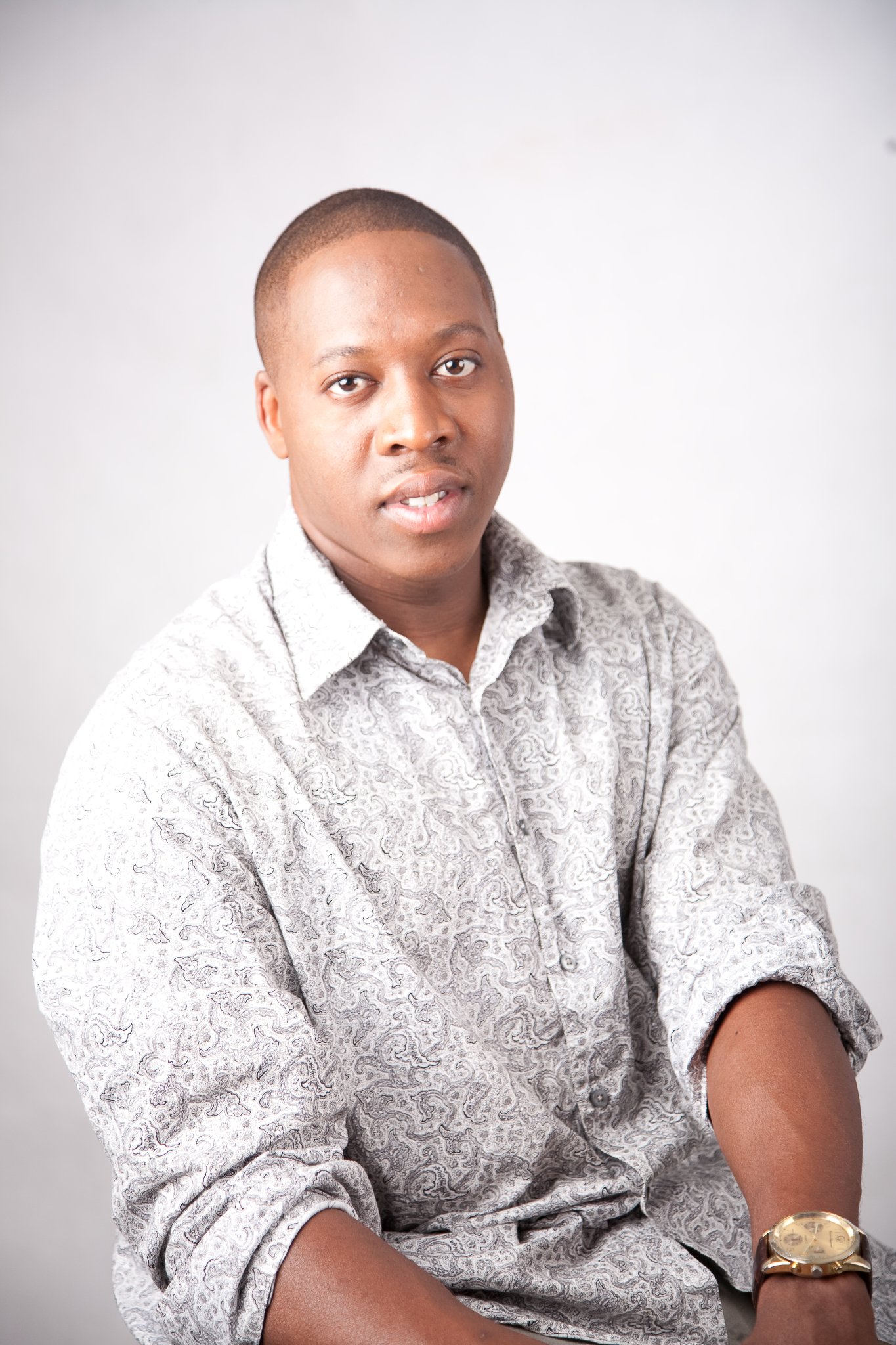 Фото - Devin L. Williams: 1365x2048 / 435 Кб