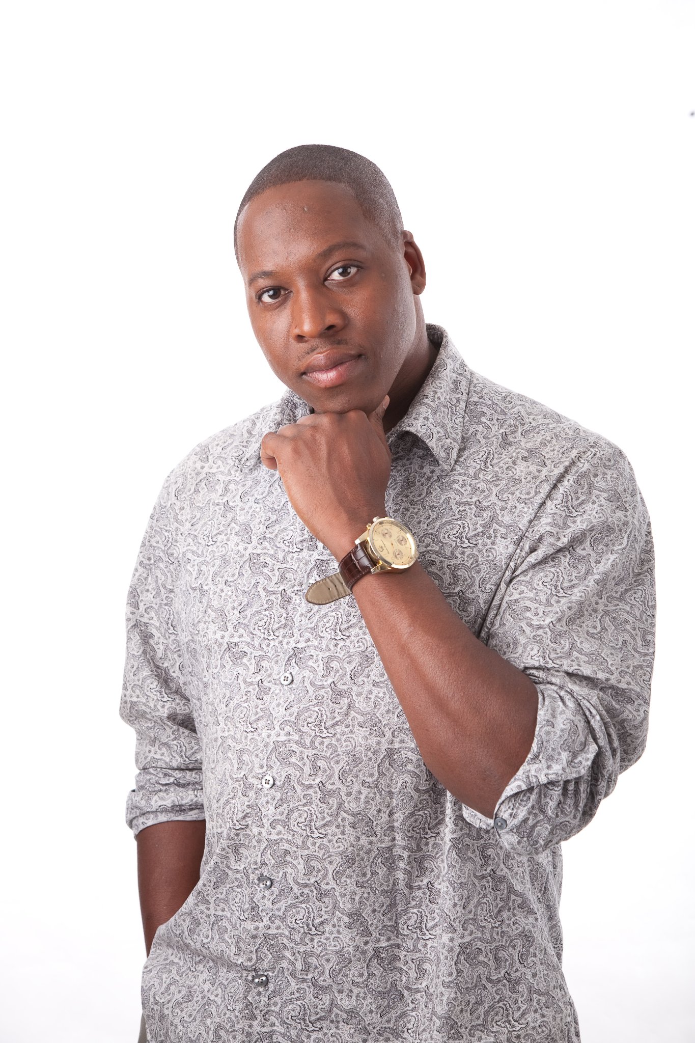 Фото - Devin L. Williams: 1365x2048 / 541 Кб