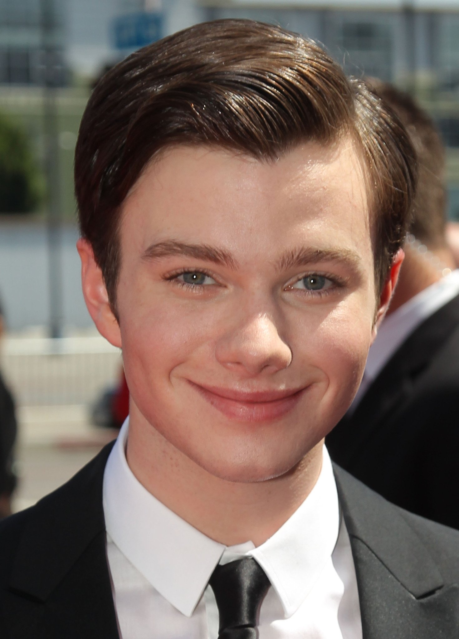 Фото - Крис Колфер: 1471x2048 / 298 Кб