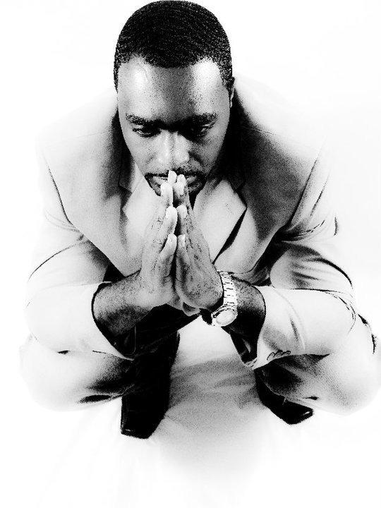 Фото - Gregory R. Campbell: 540x720 / 64 Кб