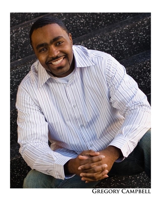 Фото - Gregory R. Campbell: 640x800 / 118 Кб