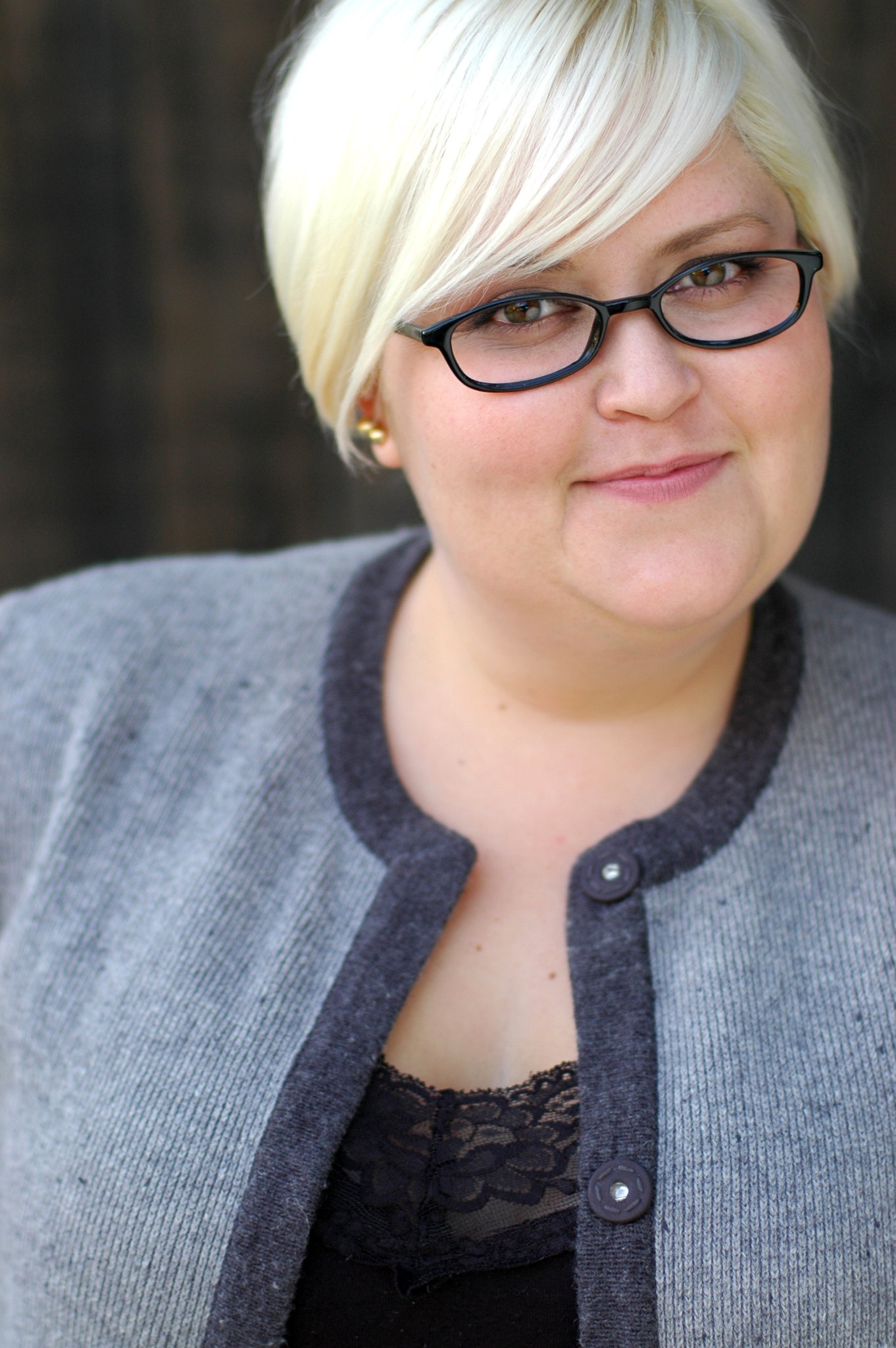 Фото - Robin Thorsen: 1362x2048 / 366 Кб