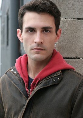 Фото - Kyle Rich: 273x386 / 23 Кб