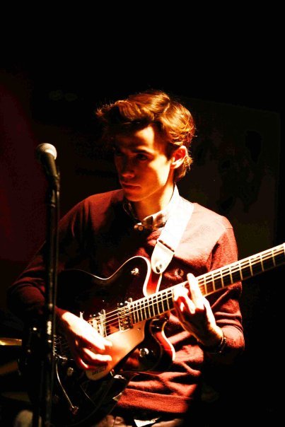 Фото - Джейми Блэкли: 403x604 / 42 Кб