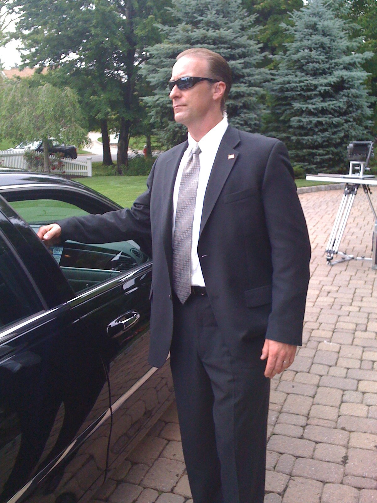 Фото - John J. Schneider: 1200x1600 / 343 Кб