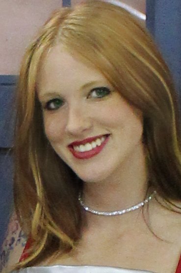 Фото - Roni Jonah: 369x554 / 35 Кб