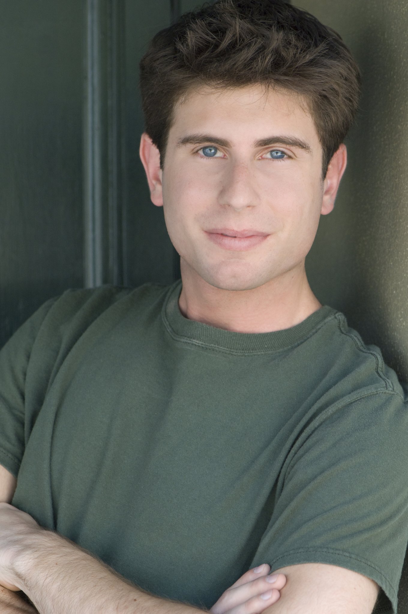 Фото - Jordan Wall: 1360x2048 / 341 Кб