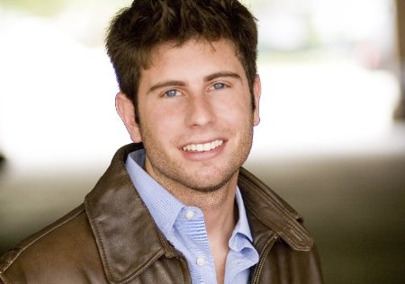 Фото - Jordan Wall: 450x316 / 24 Кб