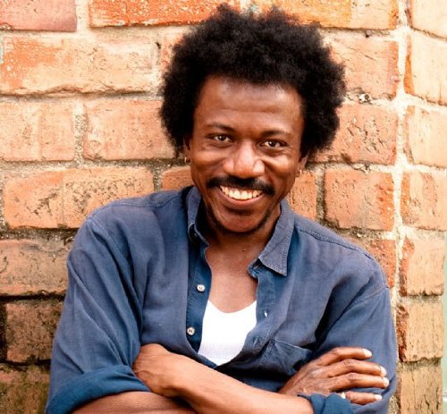 Фото - Tomas Boykin: 500x463 / 64 Кб