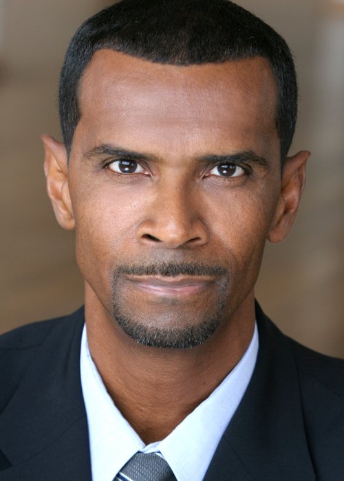 Фото - Londale Theus: 500x700 / 50 Кб