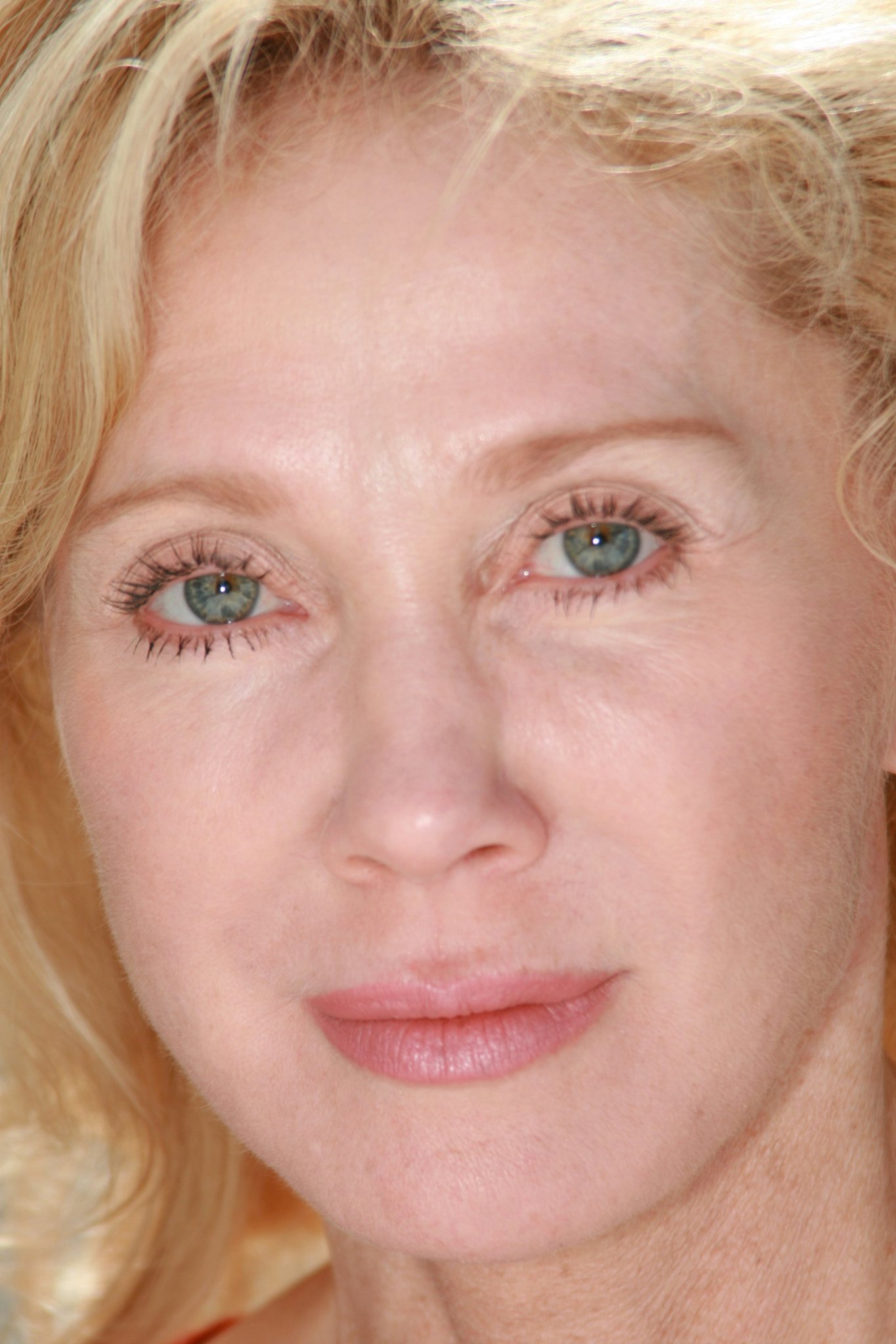 Фото - Катрин Джонсон: 1365x2048 / 270 Кб